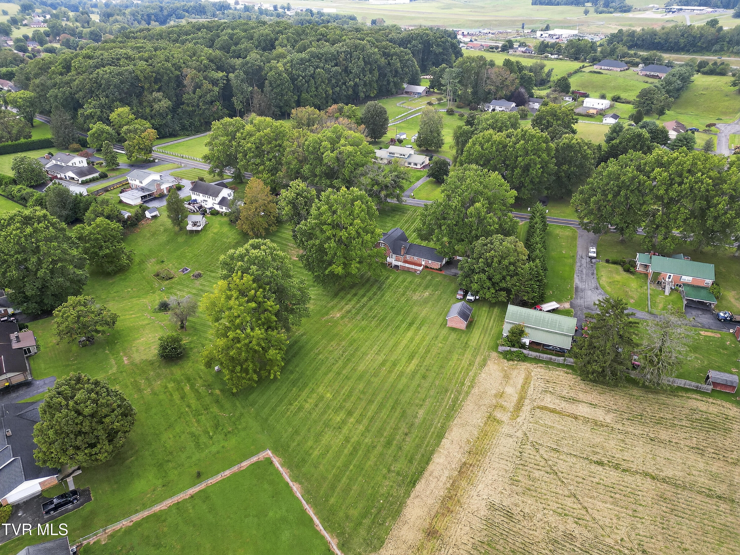 19586 Old Jonesboro Road Abingdon, VA 24211 - Photo 42 of 44 19586-Old-Jonesboro-Abingdon-VA Matt-SMi