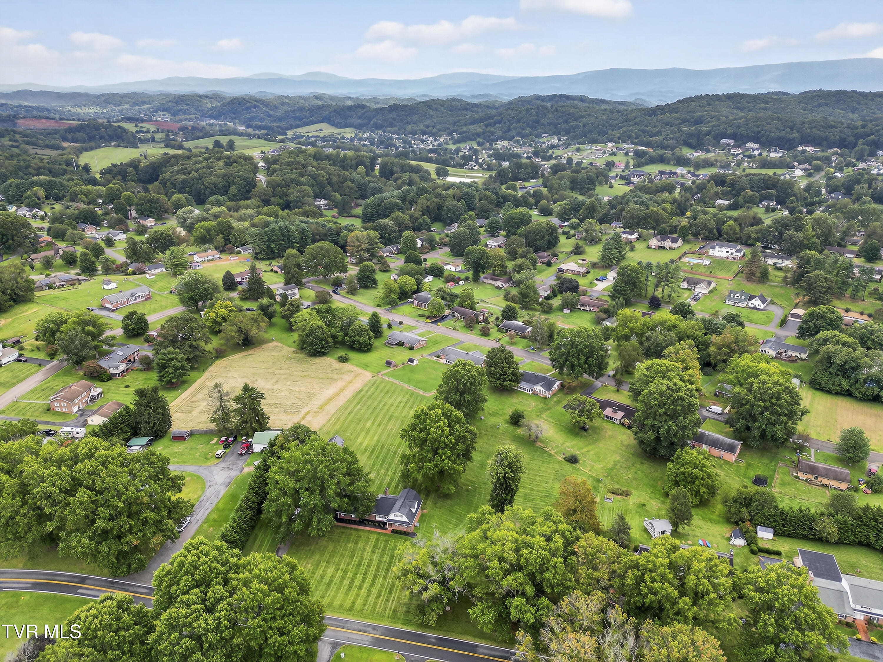 19586 Old Jonesboro Road Abingdon, VA 24211 - Photo 10 of 44 19586-Old-Jonesboro-Abingdon-VA Matt-SMi