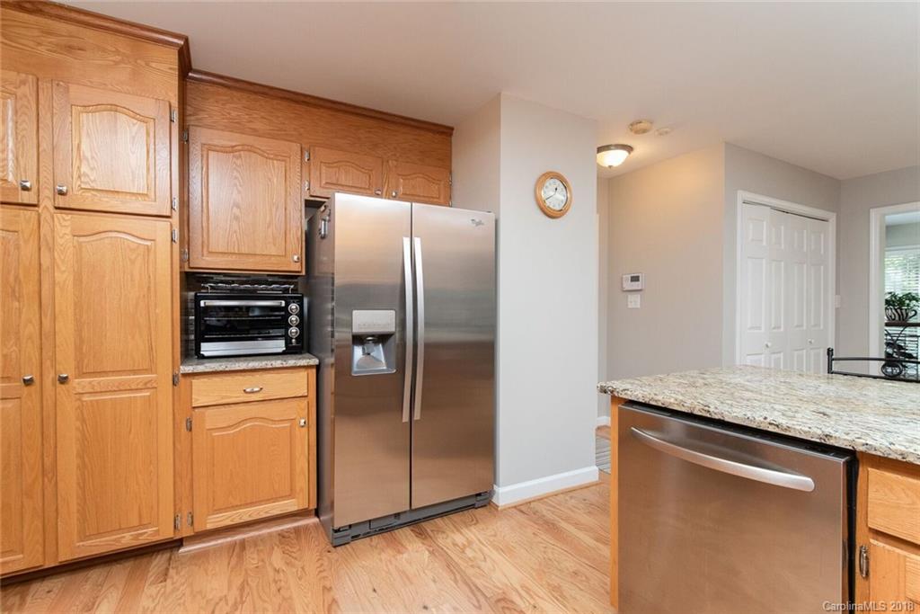 9229 Thayer Road Charlotte, NC 28214 - Photo 7 of 17 Gallery Image 7