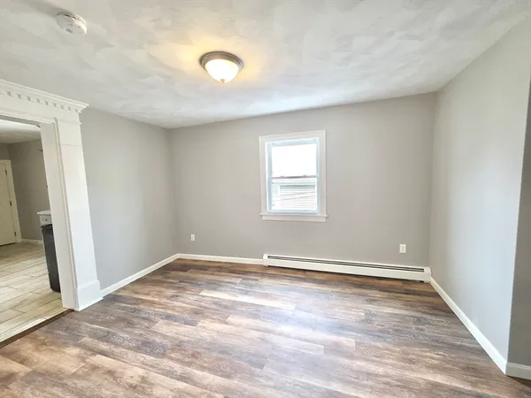 $2,100 | 41 Benefit Street, Unit 2, Pawtucket, RI 02861