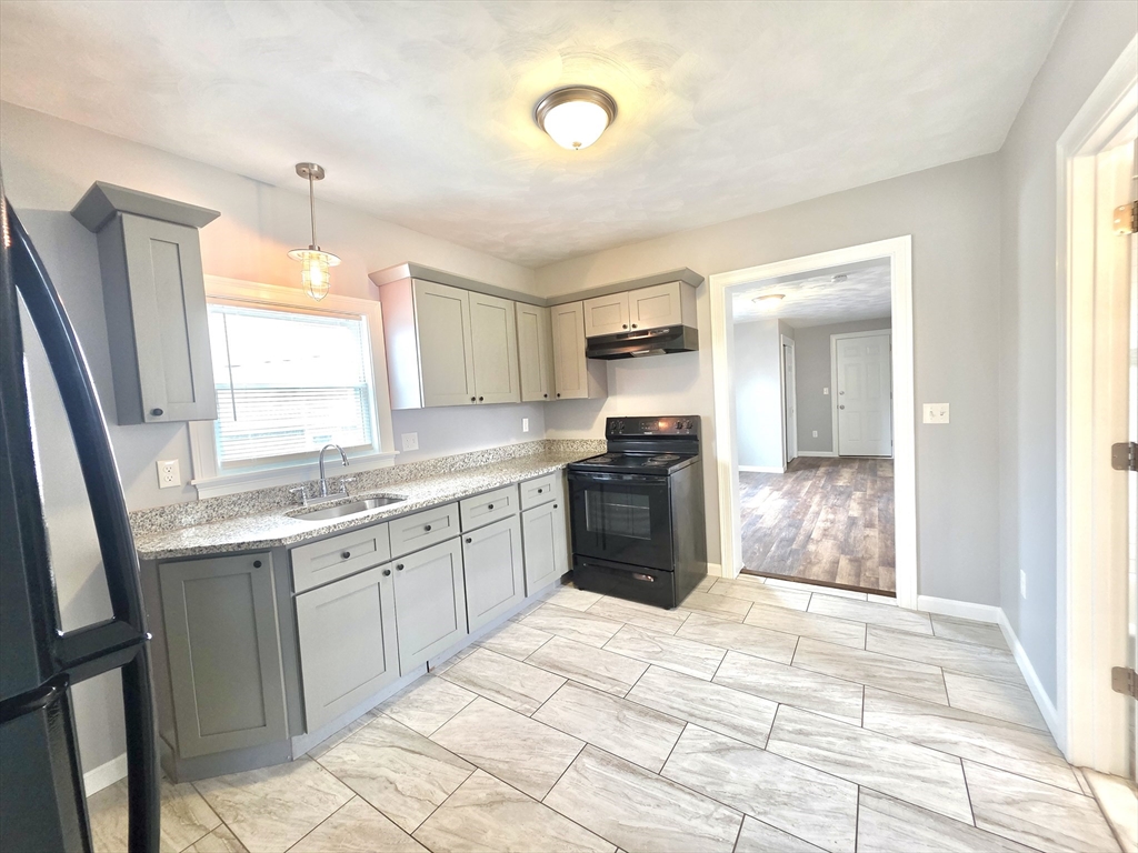 41 Benefit Street, Unit 2 Pawtucket, RI 02861 - Photo 8 of 13