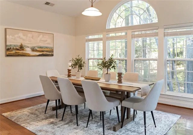 a view of empty room with an empty room