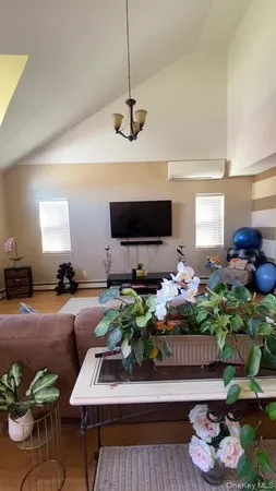 $729,000 | 32 Maple Avenue, Hempstead, NY 11550