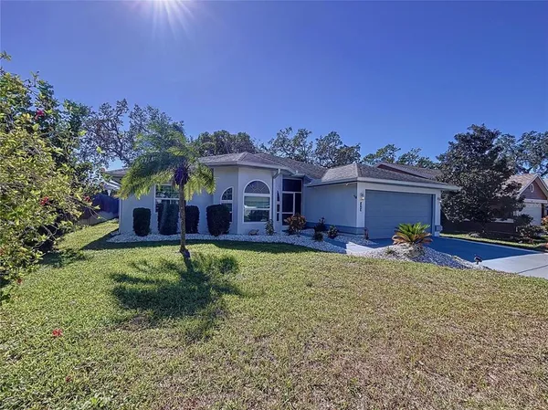 $3,900 | 4908 Harbor Woods Drive, Palm Harbor, FL 34683