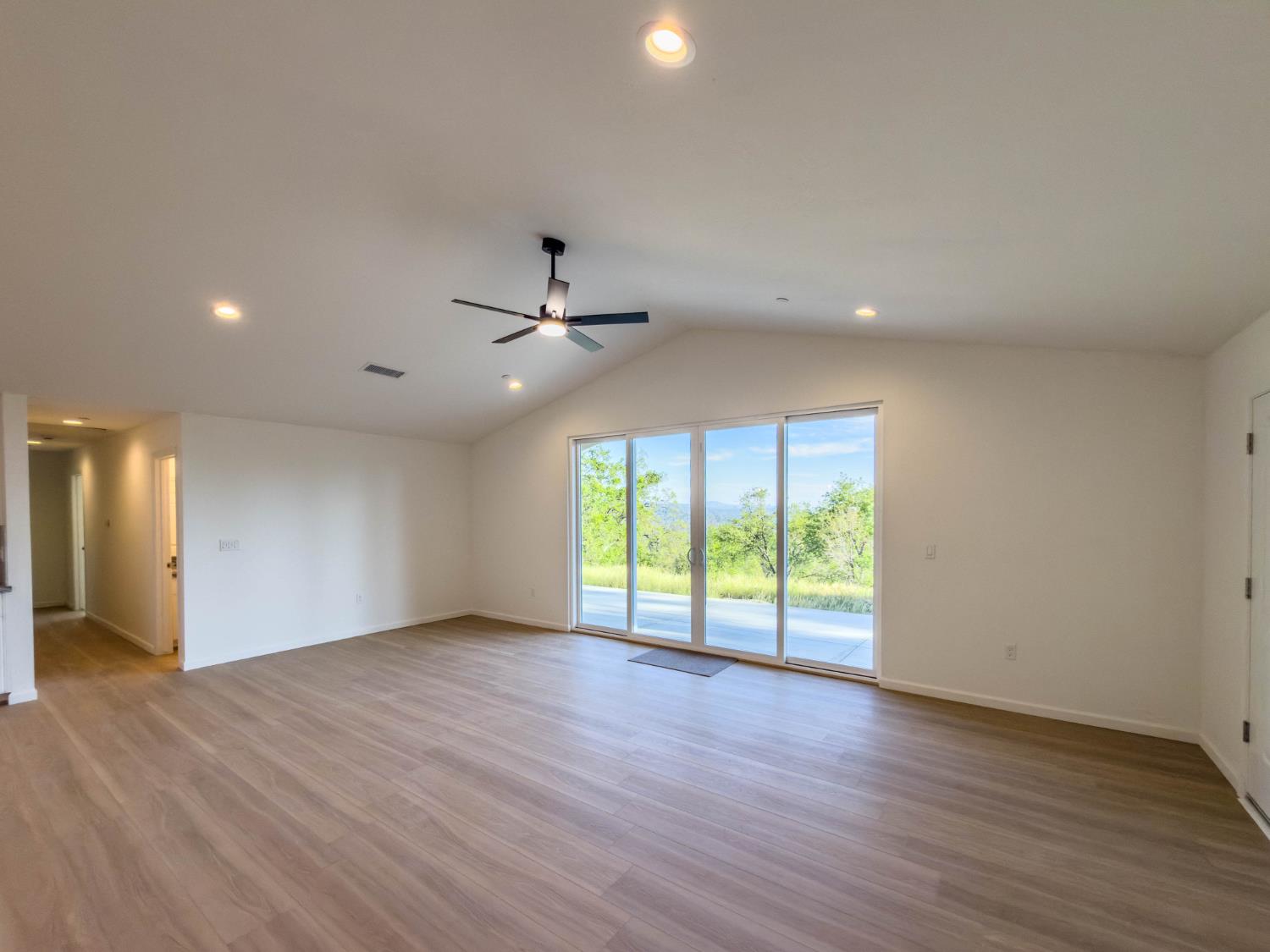 4474 Triangle Road Mariposa, CA 95338 - Photo 13 of 95 Gallery Image 13