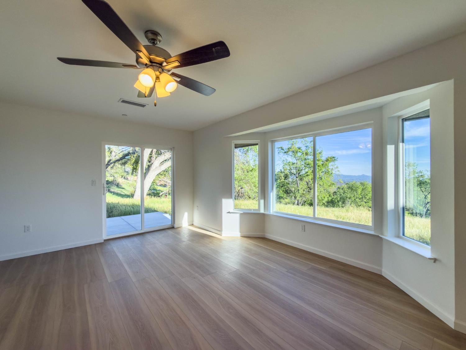 4474 Triangle Road Mariposa, CA 95338 - Photo 17 of 95 Gallery Image 17