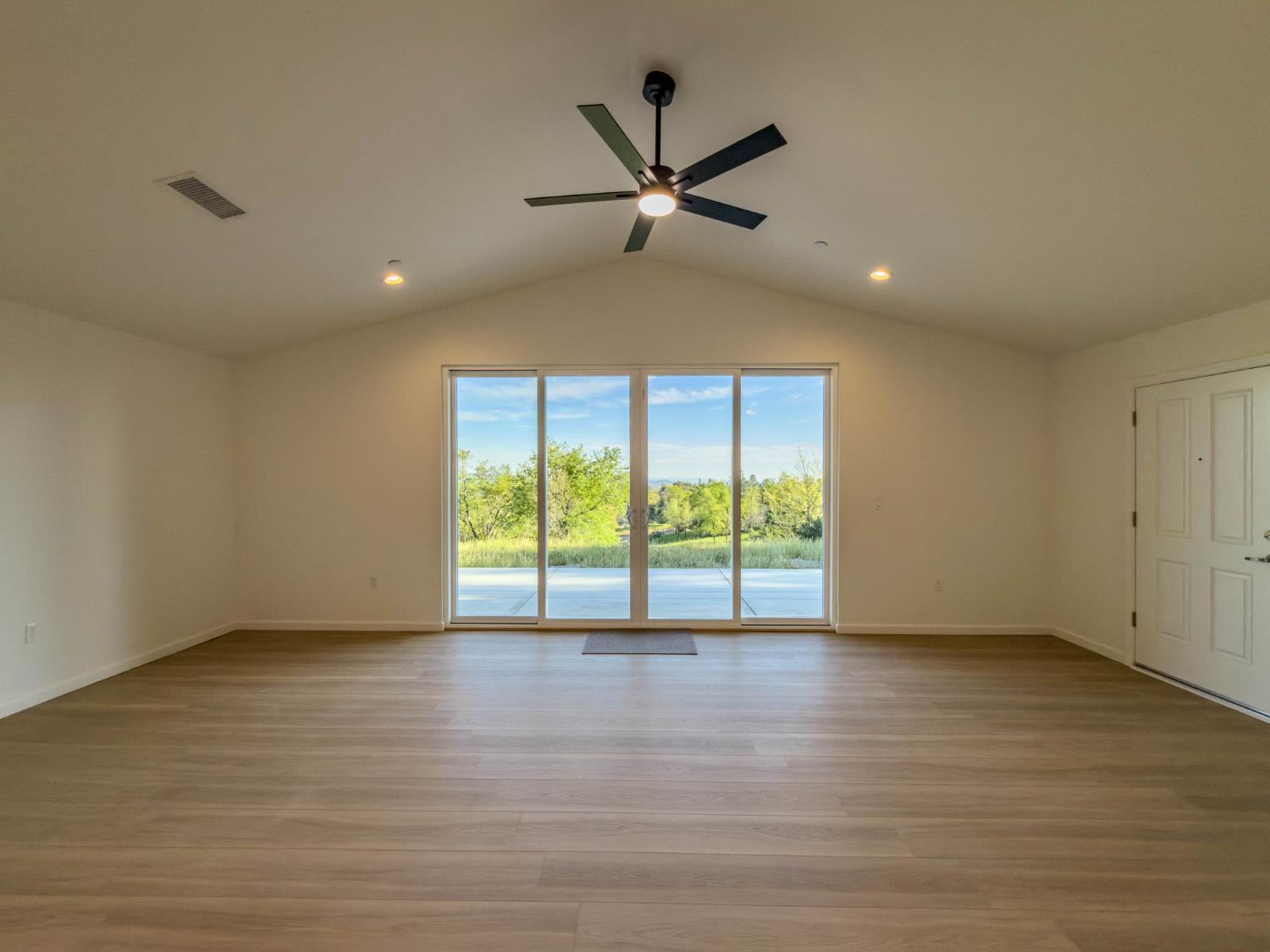 4474 Triangle Road Mariposa, CA 95338 - Photo 27 of 95 Gallery Image 27
