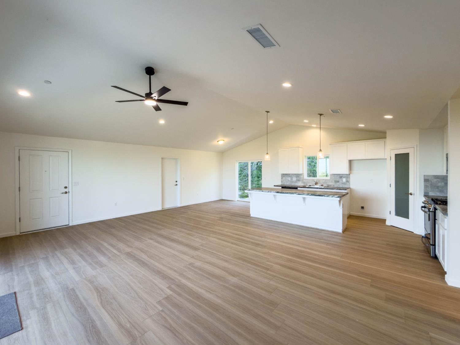 4474 Triangle Road Mariposa, CA 95338 - Photo 35 of 95 Gallery Image 35