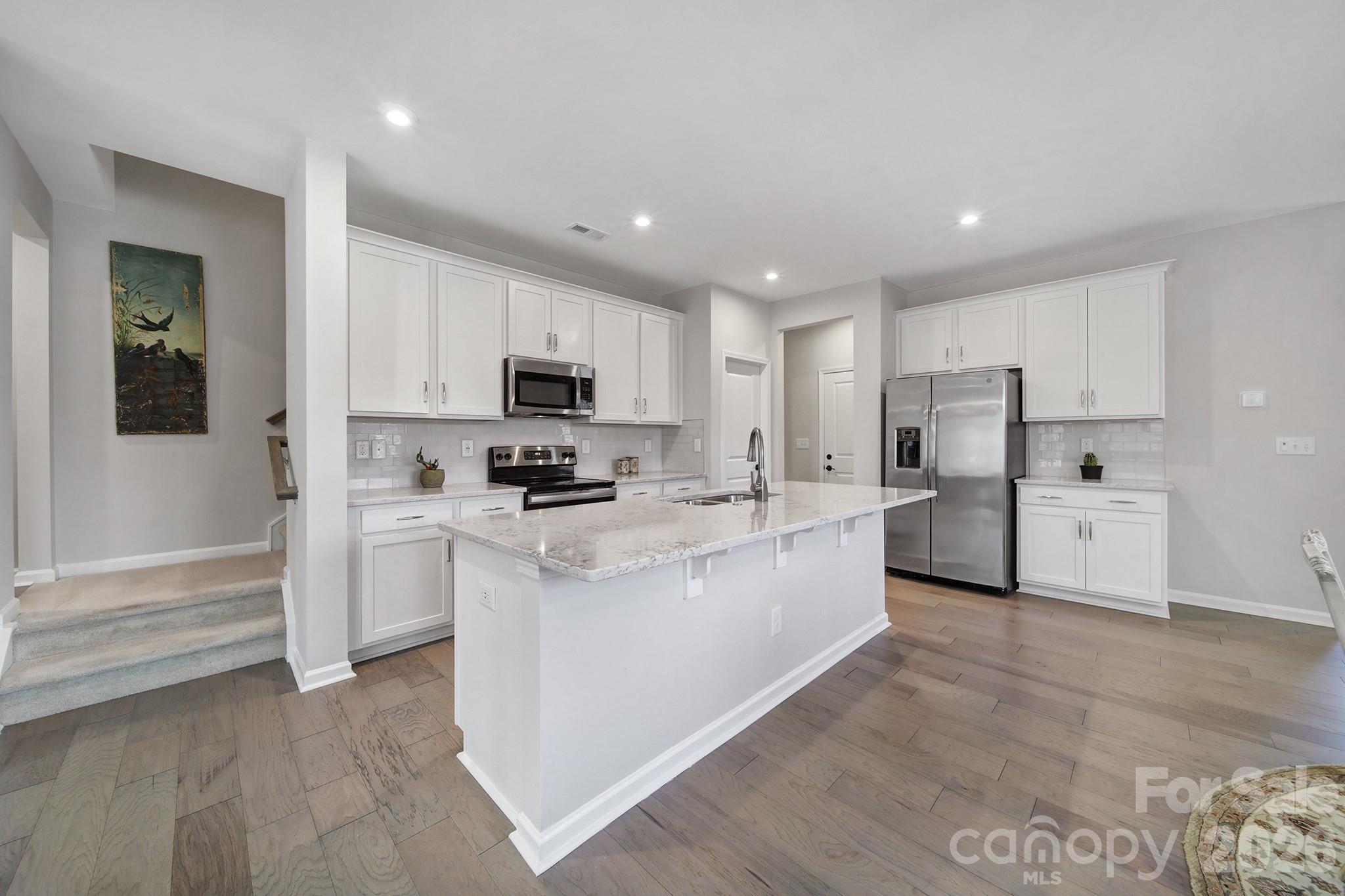 516 Madison Falls Fort Mill, SC 29708 - Photo 5 of 36