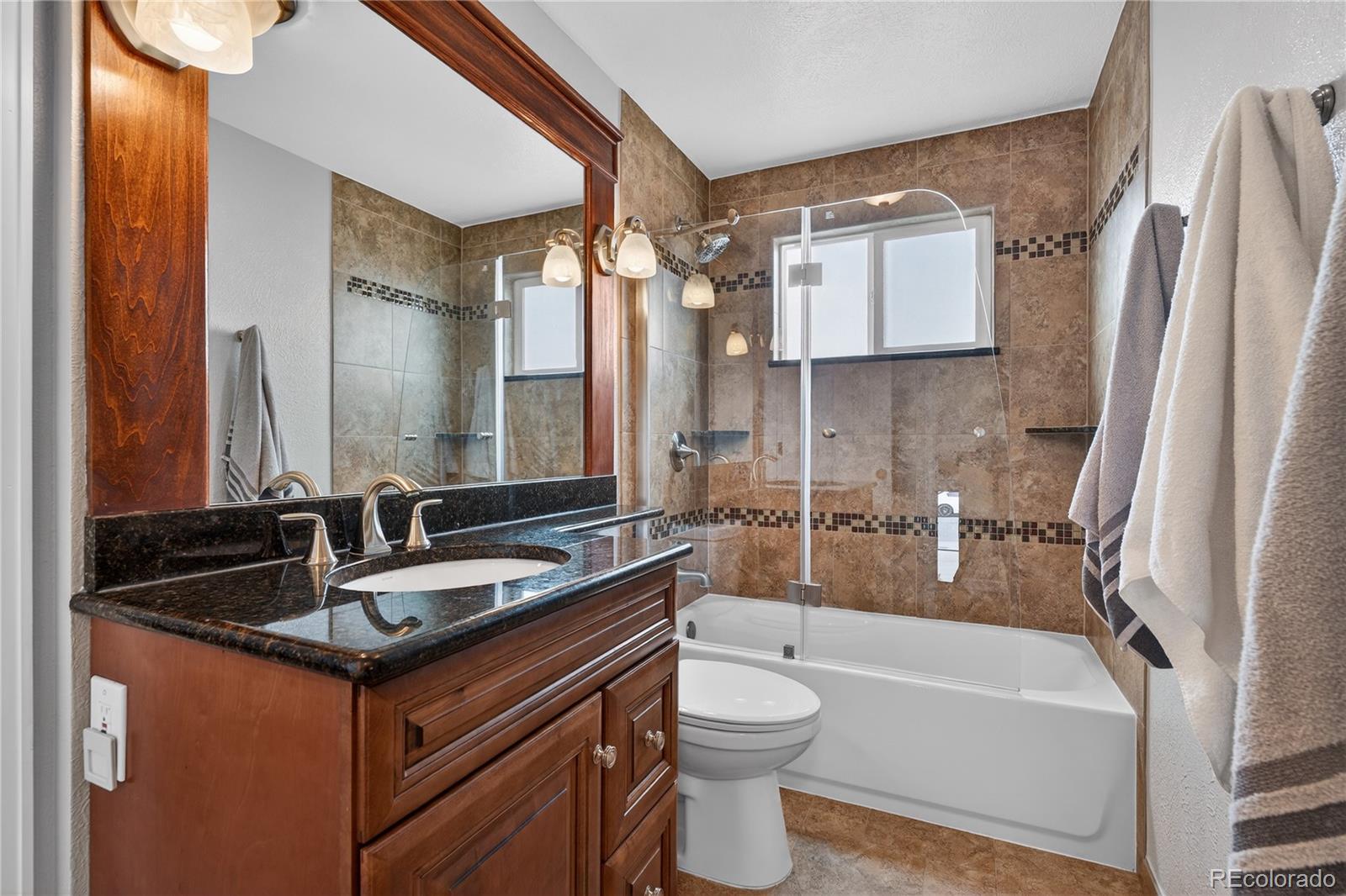 11632 West Lake Avenue Littleton, CO 80127 - Photo 13 of 32