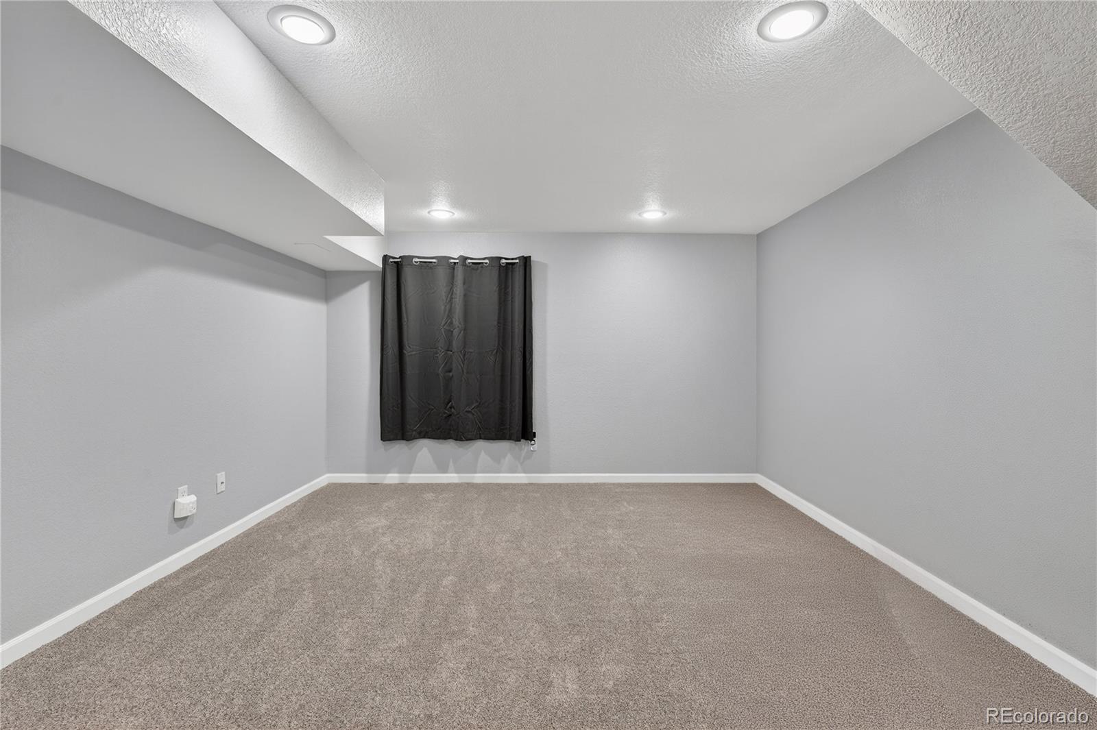 11632 West Lake Avenue Littleton, CO 80127 - Photo 20 of 32