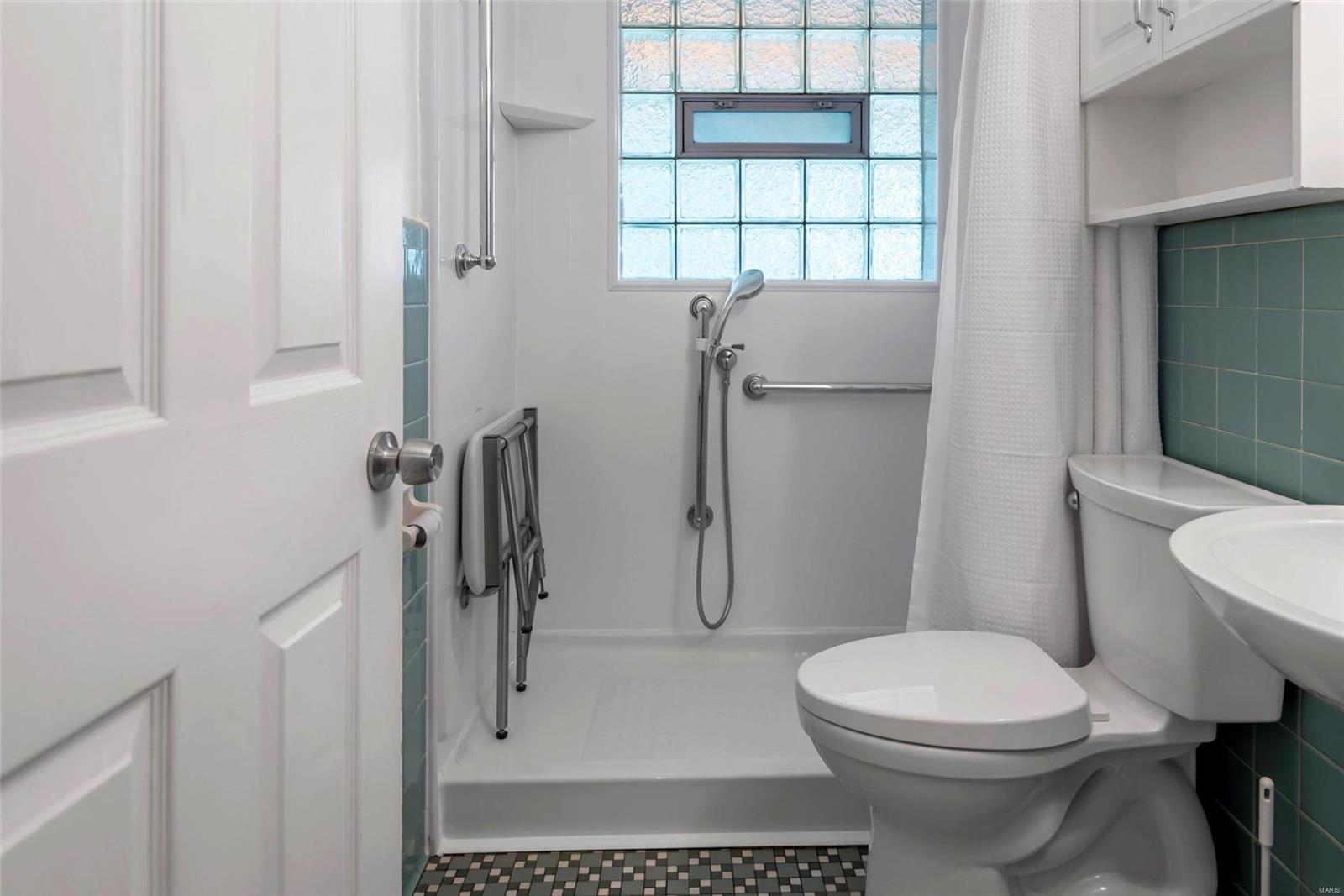 905 Reed Avenue St. Louis, MO 63125 - Photo 16 of 22 Gallery Image 16