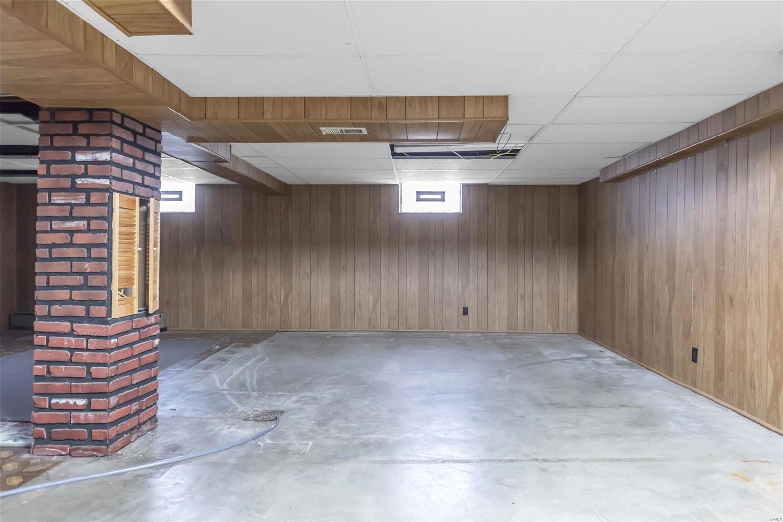 905 Reed Avenue St. Louis, MO 63125 - Photo 17 of 22 Gallery Image 17