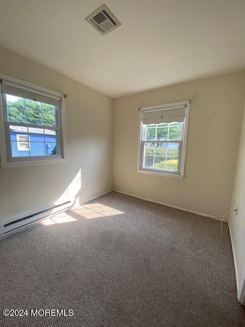 65 Regent Circle Brick, NJ 08723 - Photo 5 of 31 SITTING ROOM 2