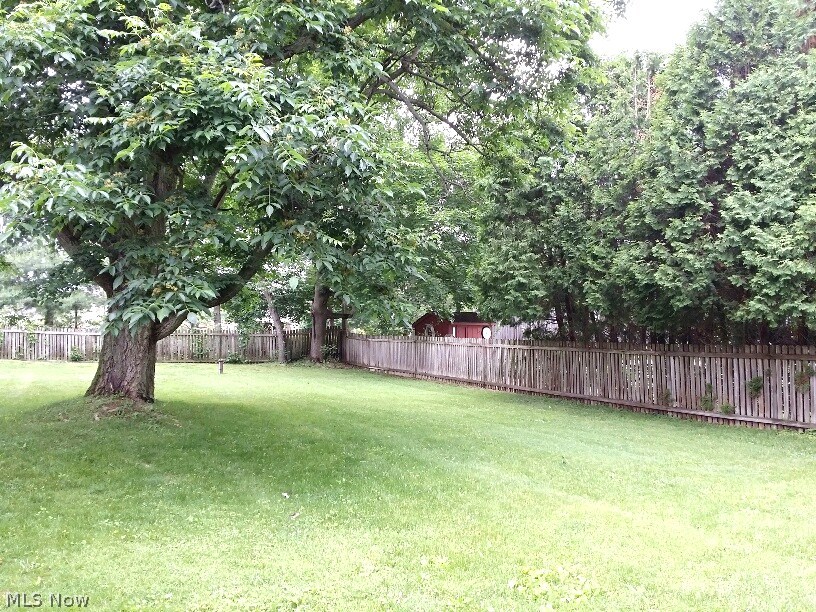 150 Hickory Road Akron, OH 44333 - Photo 25 of 25