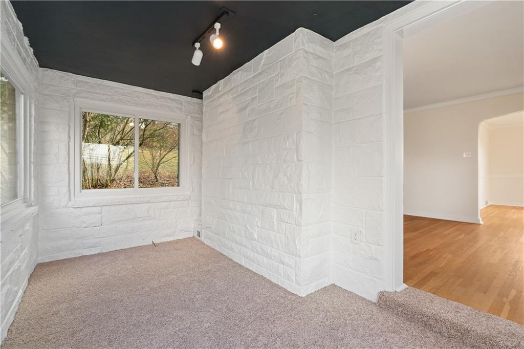 1761 Bower Hill Road Pittsburgh, PA 15243 - Photo 15 of 34