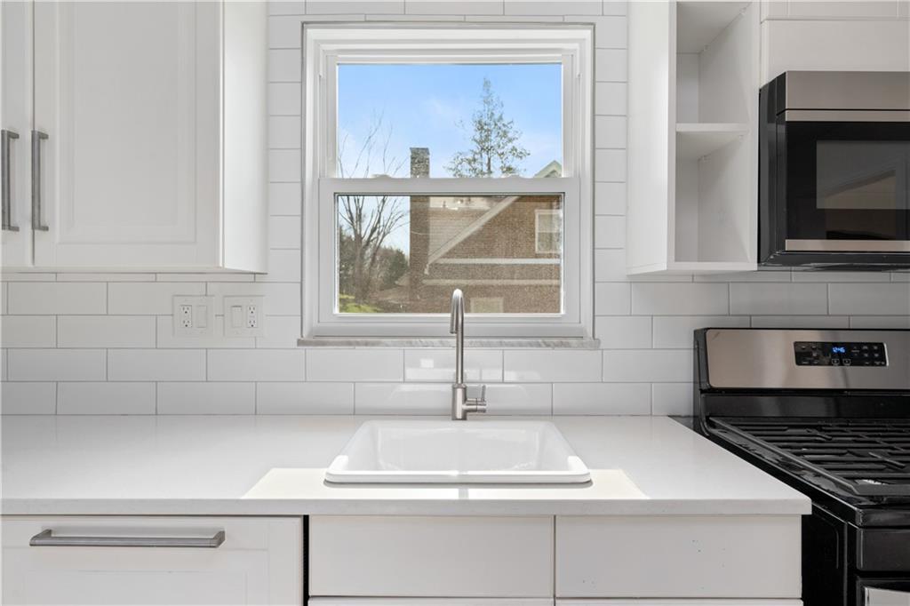 1761 Bower Hill Road Pittsburgh, PA 15243 - Photo 22 of 34