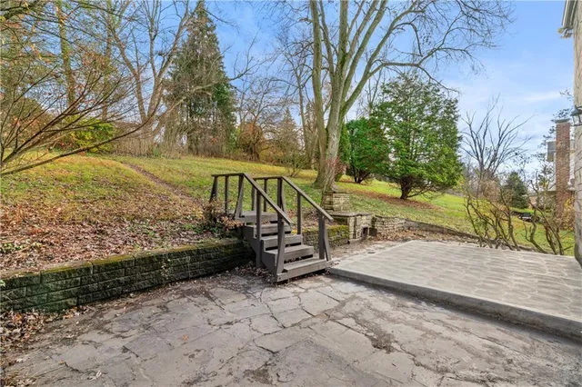 $435,000 | 1761 Bower Hill Road, Pittsburgh, PA 15243
