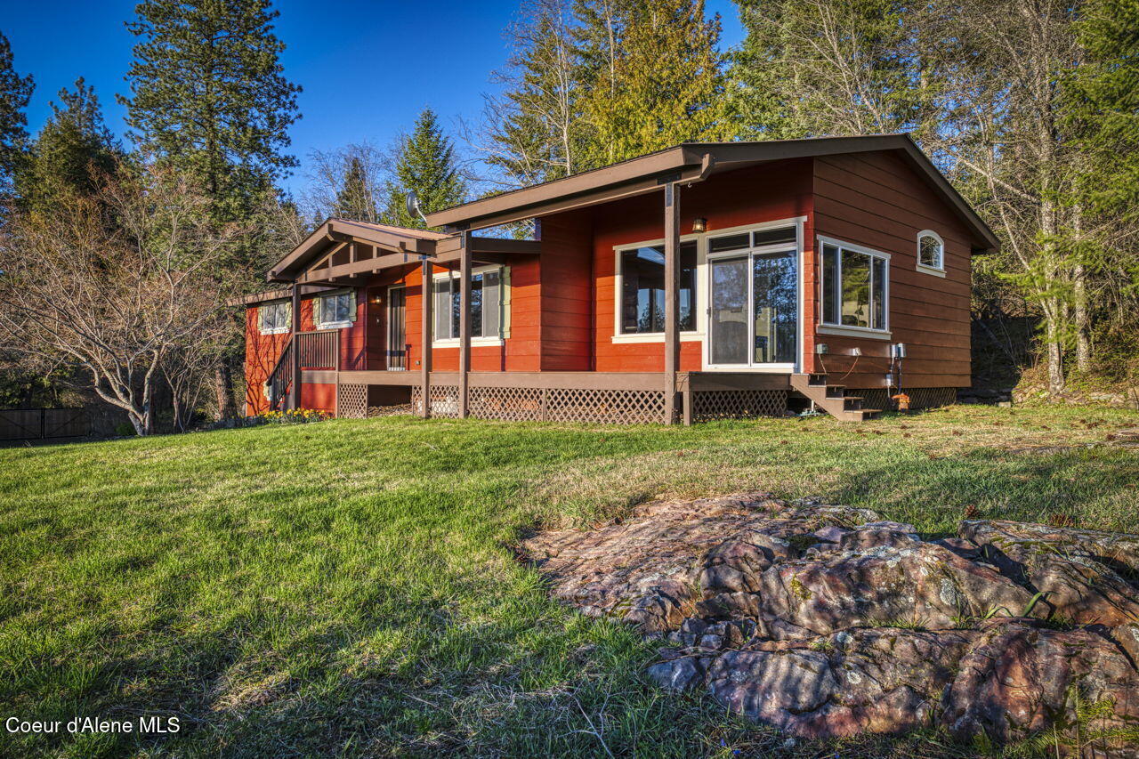 2310 Bottle Bay Road Sagle, ID 83860 - Photo 43 of 49 Front Yard