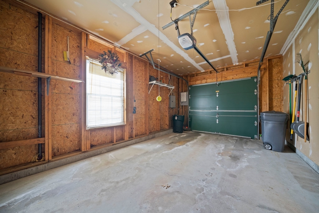 13 Rhodes Lane Foxboro, MA 02035 - Photo 23 of 33 Gallery Image 23