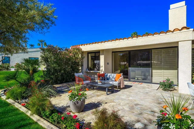 $1,048,000 | 75653 Valle Vista Drive, Indian Wells, CA 92210