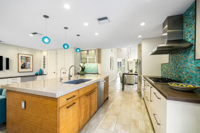 $1,195,000 | 75653 Valle Vista Drive, Indian Wells, CA 92210