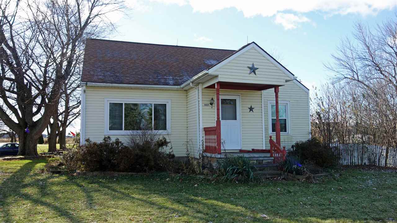 8005 Peet Road Chesaning, MI 48616 - Photo 2 of 20
