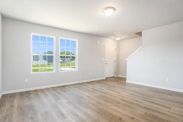 $454,900 | 13729 Oasis Avenue, Holland, MI 49424