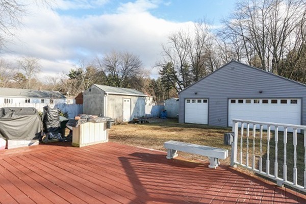 151 Vincent Street Springfield, MA 01129 - Photo 28 of 28