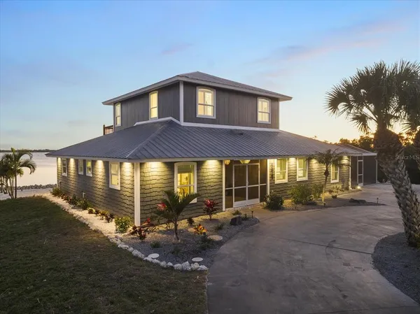 $1,795,000 | 949 Suncrest Lane, Englewood, FL 34223