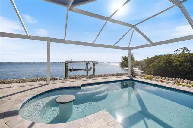 $1,950,000 | 949 Suncrest Lane, Englewood, FL 34223