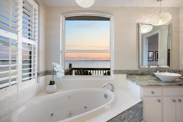 $1,795,000 | 949 Suncrest Lane, Englewood, FL 34223