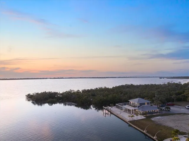 $1,950,000 | 949 Suncrest Lane, Englewood, FL 34223