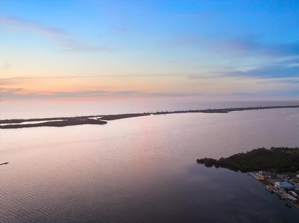 $1,795,000 | 949 Suncrest Lane, Englewood, FL 34223