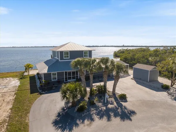 $1,795,000 | 949 Suncrest Lane, Englewood, FL 34223