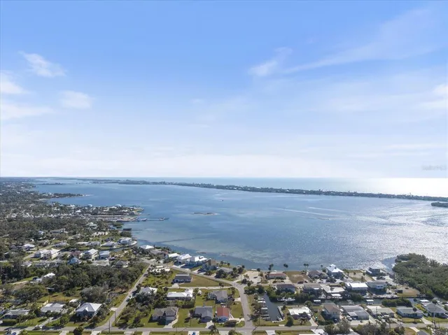 $1,950,000 | 949 Suncrest Lane, Englewood, FL 34223