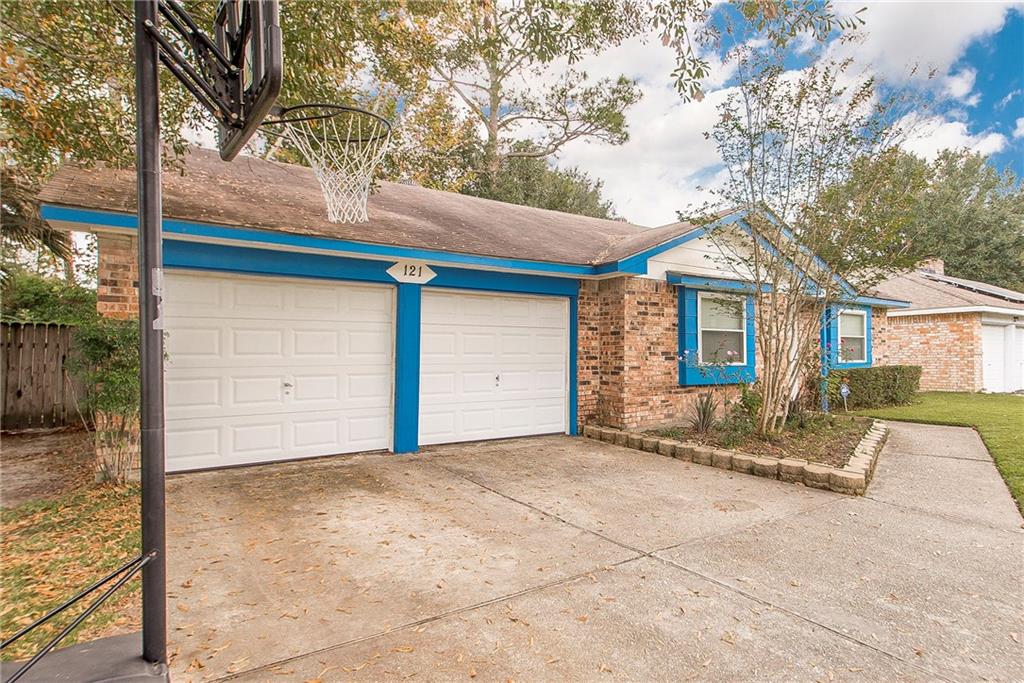 121 Rooks Drive Slidell, LA 70458 - Photo 3 of 25 Gallery Image 3