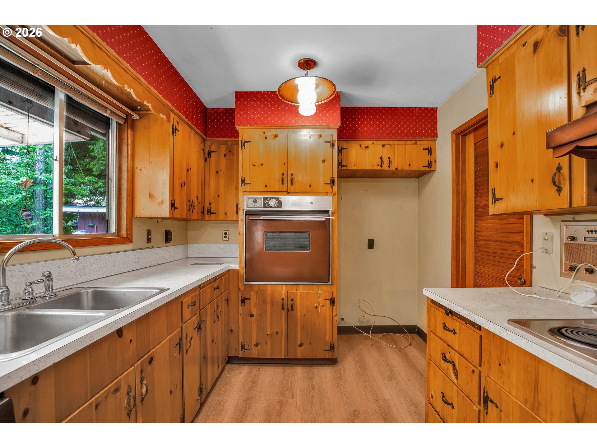 16714 Northeast Wasco Street Portland, OR 97230 - Photo 16 of 42