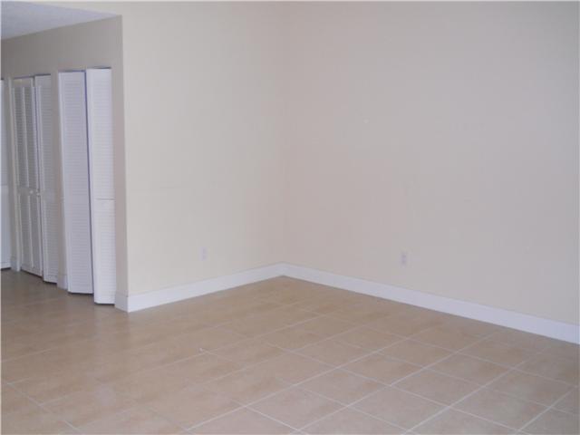 9250 Sable Ridge Circle, Unit D Boca Raton, FL 33428 - Photo 6 of 19 Additional Photo
