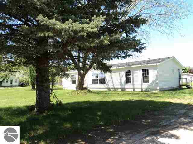519 Elder Road Mancelona, MI 49659 - Photo 3 of 26 1743946-2.JPG
