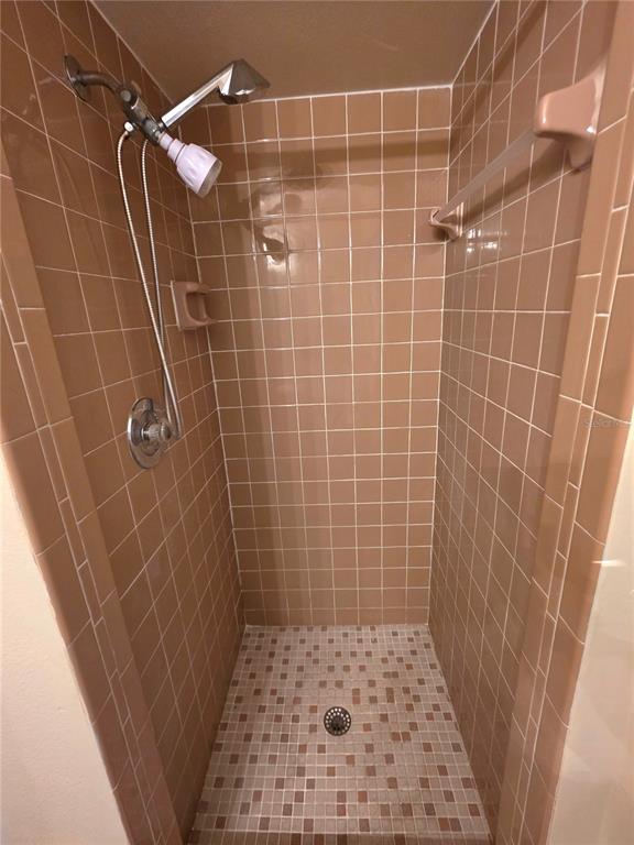5446 Colchester Avenue Spring Hill, FL 34608 - Photo 14 of 18 Gallery Image 14