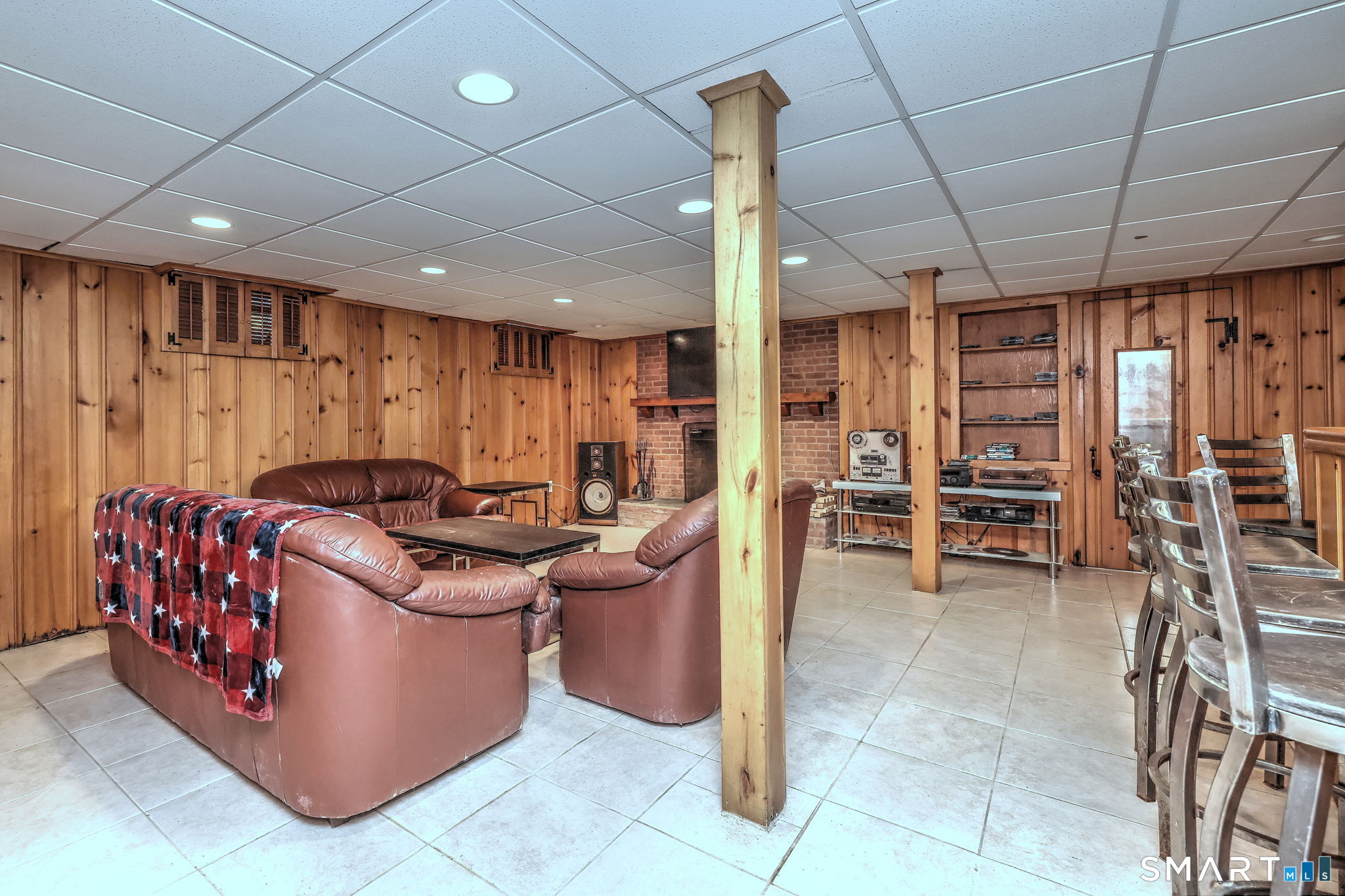 1085 Dunbar Hill Road Hamden, CT 06514 - Photo 26 of 39 Gallery Image 26