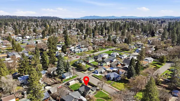$375,000 | 3402 West Kiernan Avenue, Spokane, WA 99205