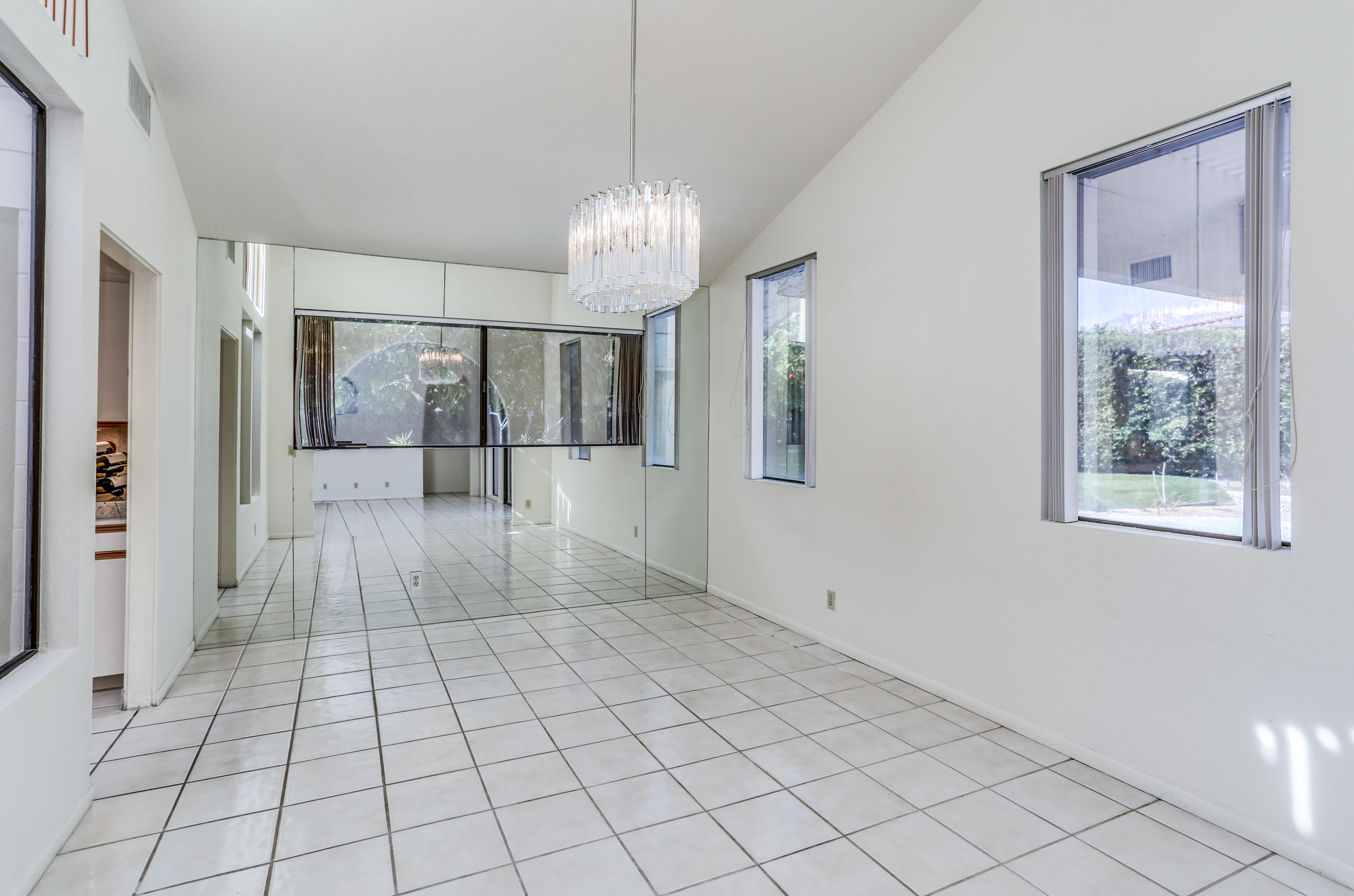 4 Lincoln Place Rancho Mirage, CA 92270 - Photo 14 of 26 11