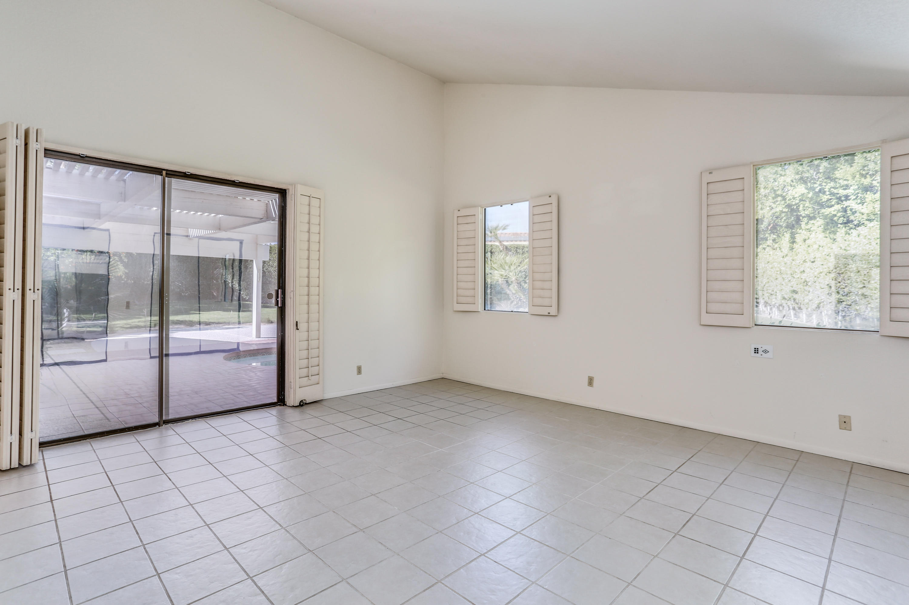 4 Lincoln Place Rancho Mirage, CA 92270 - Photo 21 of 26 19