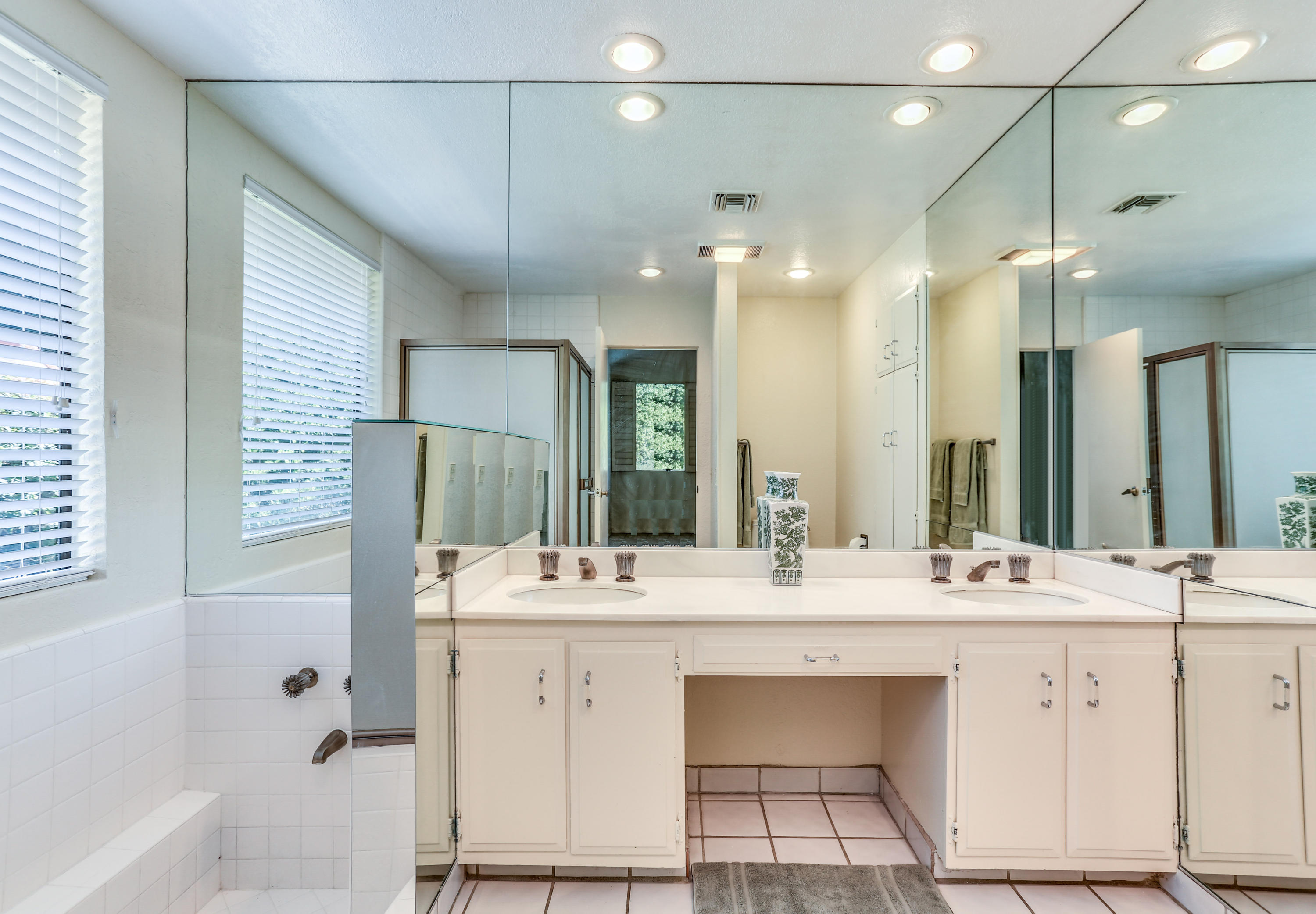 4 Lincoln Place Rancho Mirage, CA 92270 - Photo 22 of 26 21