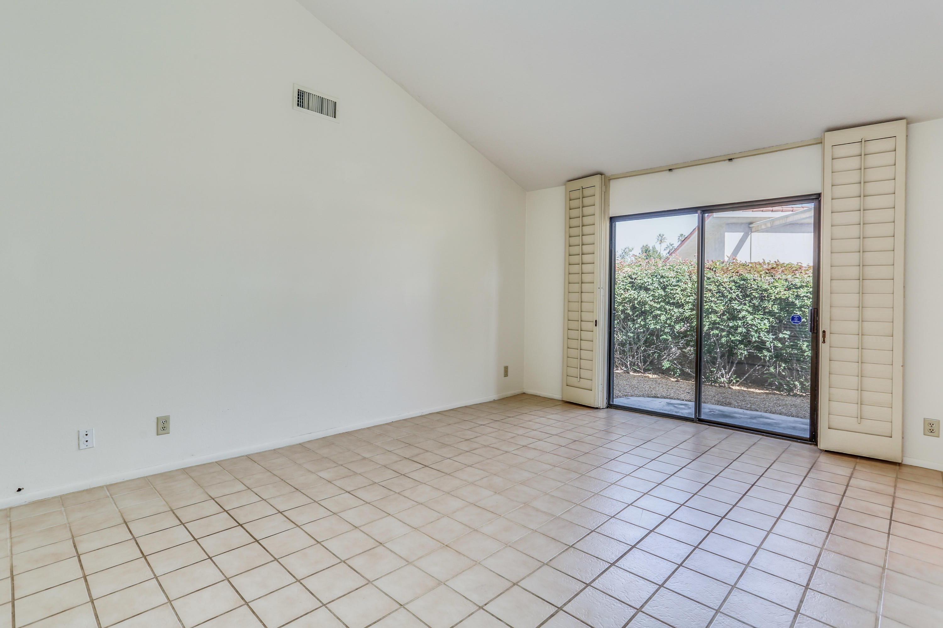 4 Lincoln Place Rancho Mirage, CA 92270 - Photo 23 of 26 23