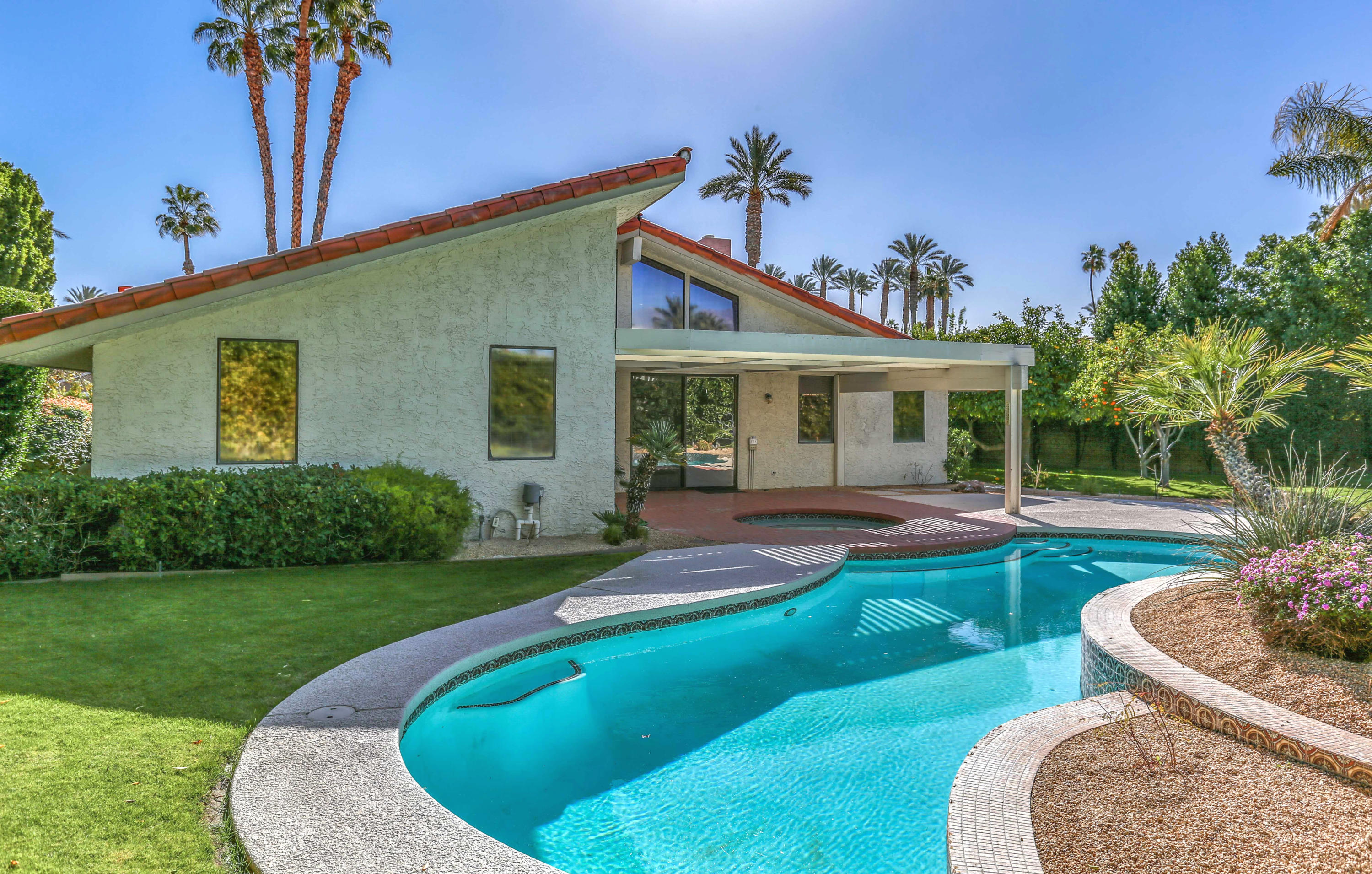 4 Lincoln Place Rancho Mirage, CA 92270 - Photo 6 of 26 38