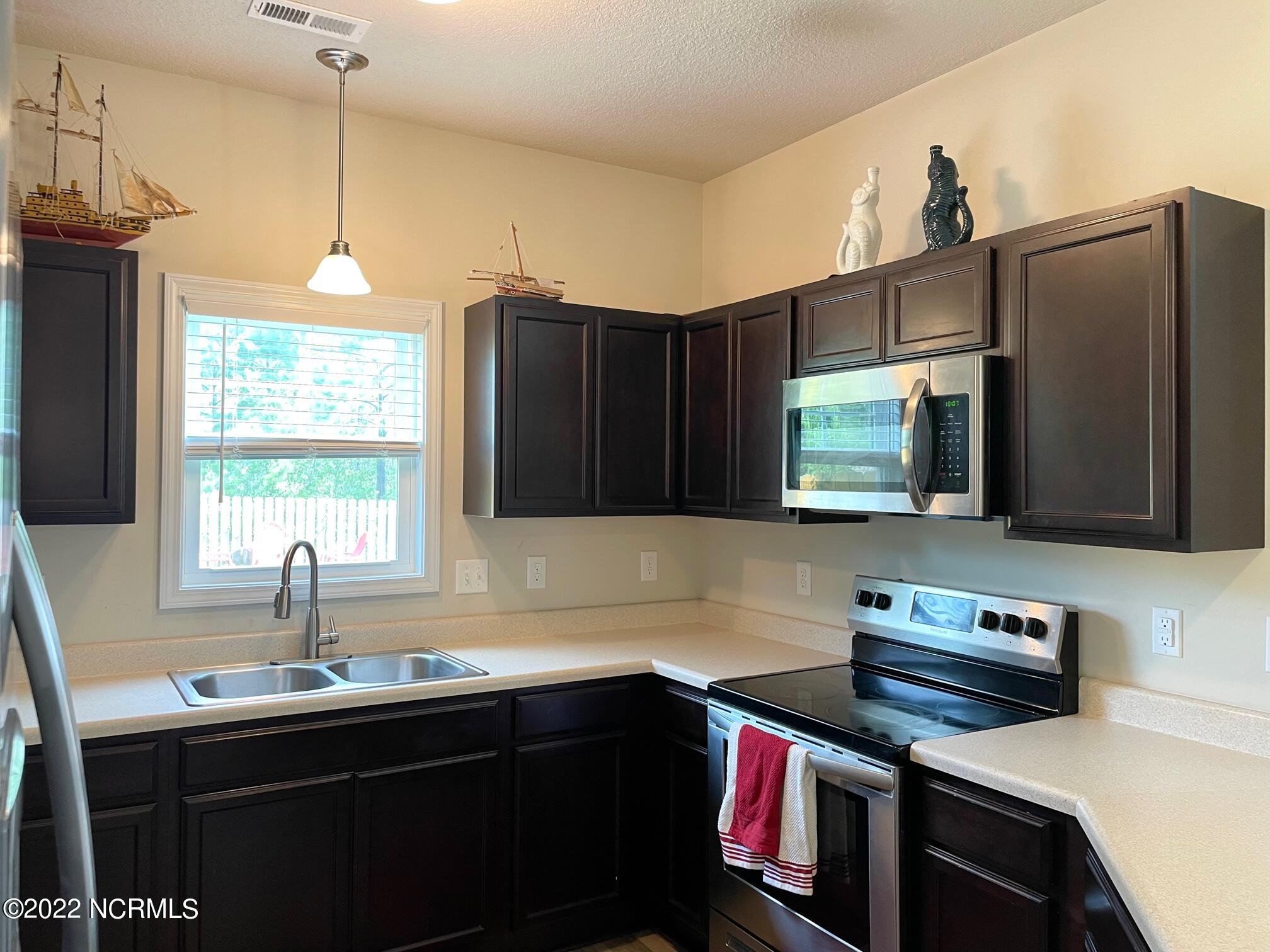 375 Frisco Way Holly Ridge, NC 28445 - Photo 12 of 33 IMG_1928