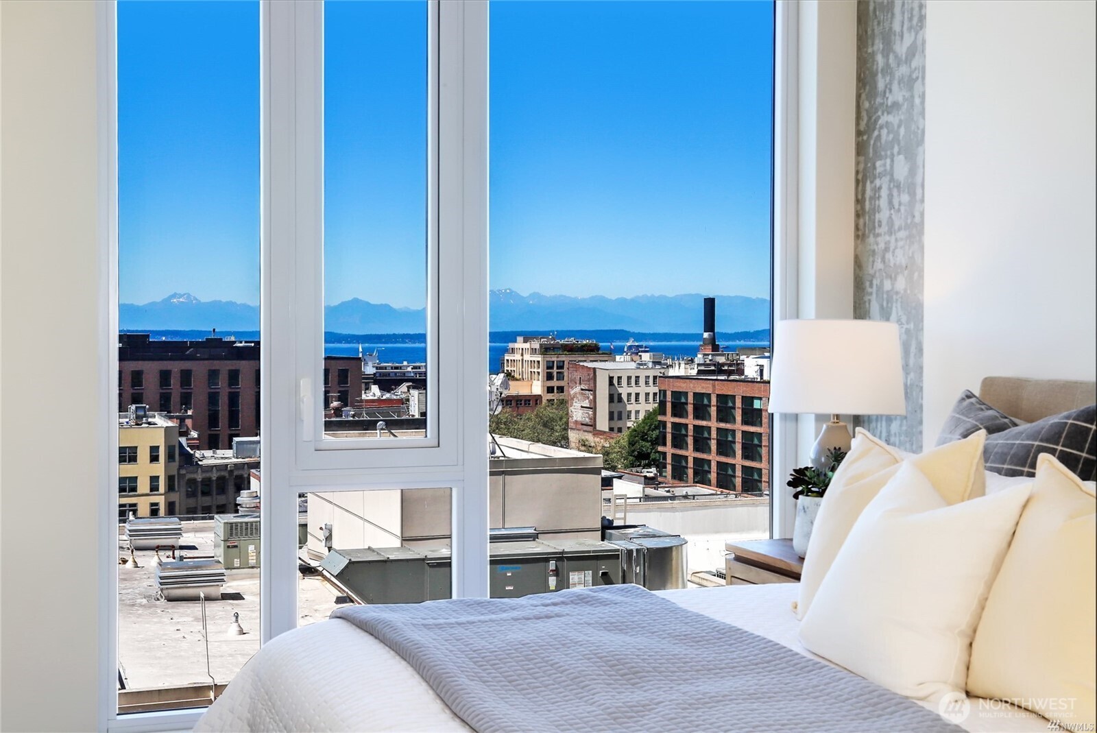 450 South Main Street, Unit 809 Seattle, WA 98104 - Photo 27 of 34 Gallery Image 27
